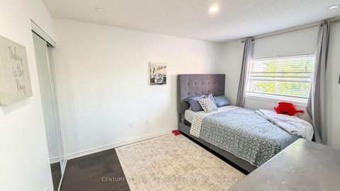 Photo 35 at 2 Irene Drive, Painswick South, Barrie