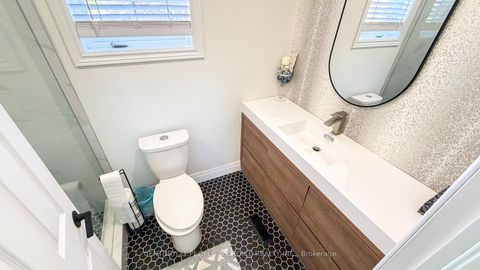 Photo 38 at 2 Irene Drive, Painswick South, Barrie