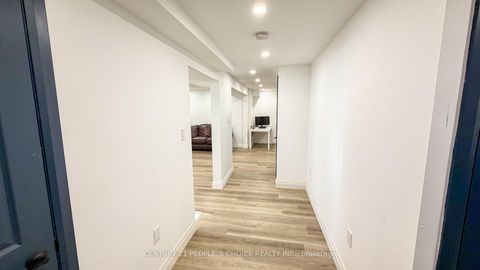 Photo 45 at 2 Irene Drive, Painswick South, Barrie
