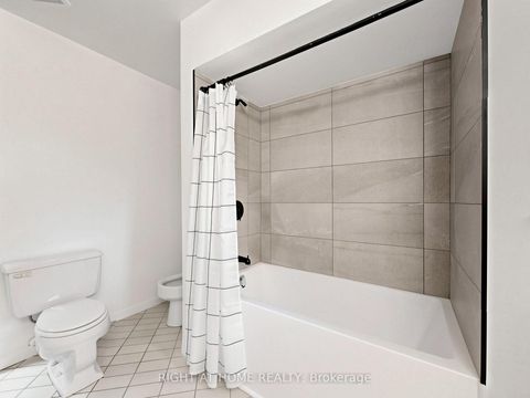 Photo 27 at 14 - 20 Budgell Terrace, Swansea, Toronto
