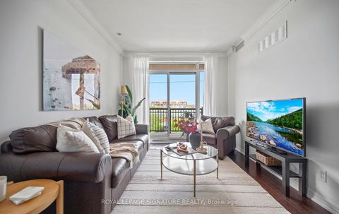 Photo 11 at 303 - 3563 Lake Shore Boulevard W, Long Branch, Toronto