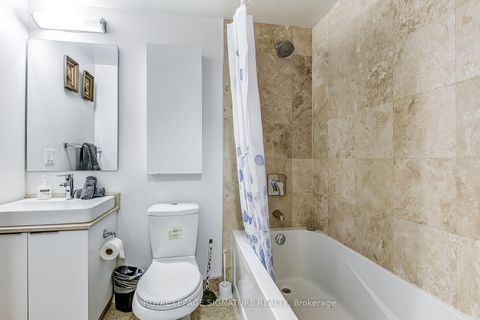 Photo 9 at 2804 - 14 York Street, Waterfront Communities C1, Toronto