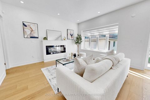 Photo 8 at 94 Edgecroft Road, Queensway, Toronto