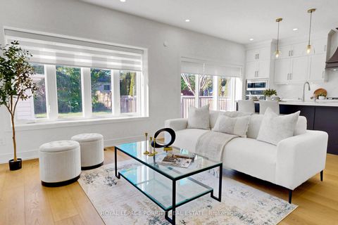 Photo 20 at 94 Edgecroft Road, Queensway, Toronto