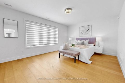Photo 23 at 94 Edgecroft Road, Queensway, Toronto