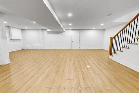Photo 38 at 94 Edgecroft Road, Queensway, Toronto