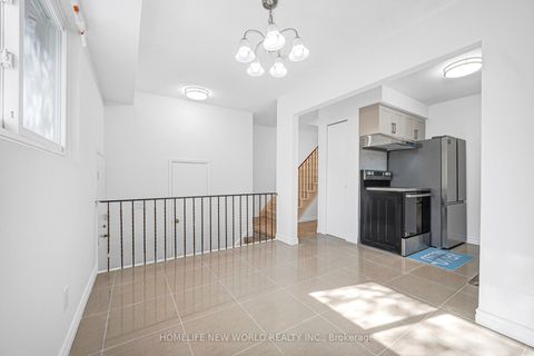 Photo 4 at 109 - 1280 Bridletowne Circle, L'Amoreaux, Toronto