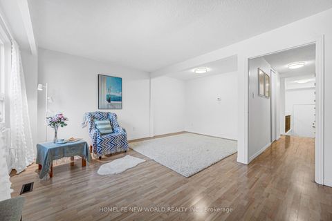 Photo 10 at 109 - 1280 Bridletowne Circle, L'Amoreaux, Toronto