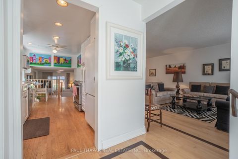 Photo 3 at 147 Silas Hill Drive, Don Valley Village, Toronto