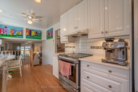 Photo 10 at 147 Silas Hill Drive, Don Valley Village, Toronto