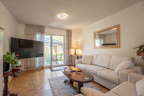 Photo 15 at 147 Silas Hill Drive, Don Valley Village, Toronto