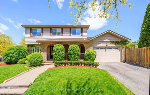 Photo 1 at 44 Roydawn Crescent, Centennial Scarborough, Toronto