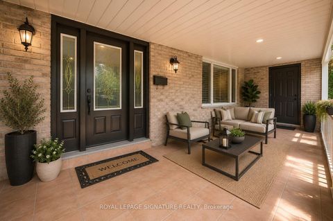 Photo 2 at 44 Roydawn Crescent, Centennial Scarborough, Toronto