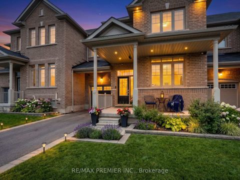 Photo 1 at 12 Pearcey Crescent, Sunnidale, Barrie