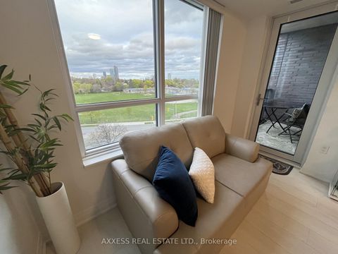 Photo 4 at 619 - 10 Gibbs Road, City Centre West, Toronto