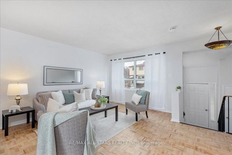 Photo 5 at B11 - 63 Ferris Lane, Cundles East, Barrie