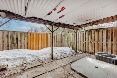 Photo 19 at B11 - 63 Ferris Lane, Cundles East, Barrie