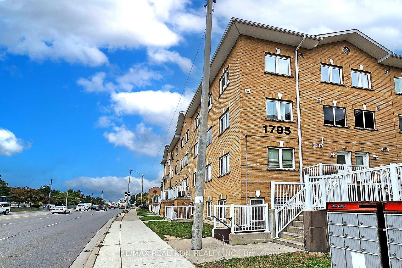 106 - 1795 Markham Road, Malvern, Toronto 