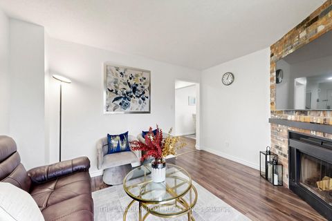 Photo 11 at 5 Woodstone Place, Pringle Creek, Whitby