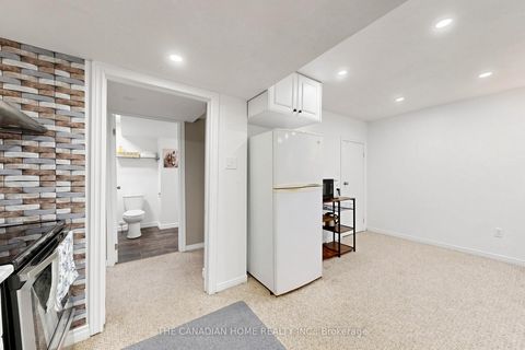 Photo 36 at 5 Woodstone Place, Pringle Creek, Whitby