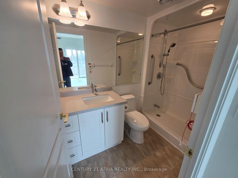 Photo 7 at 221 - 2020 Mcnicoll Avenue, Milliken, Toronto