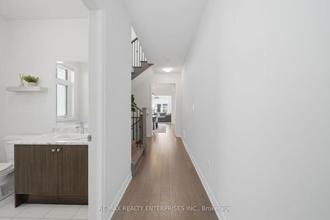 Photo 3 at 66 Prunella Crescent, Holland Landing, East Gwillimbury