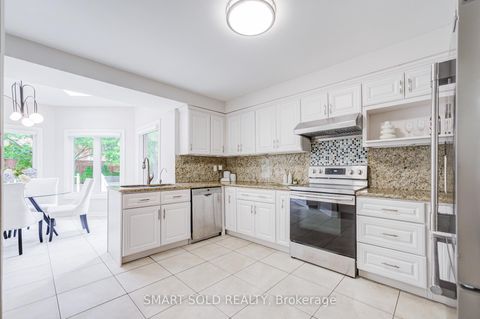 Photo 13 at 41 Carnforth Drive, Unionville, Markham
