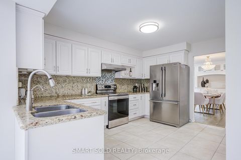 Photo 14 at 41 Carnforth Drive, Unionville, Markham