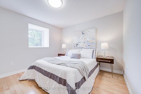 Photo 34 at 41 Carnforth Drive, Unionville, Markham