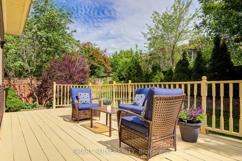 Photo 47 at 41 Carnforth Drive, Unionville, Markham