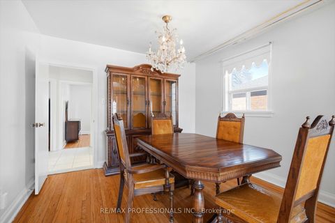 Photo 5 at 54 Culnan Avenue, City Centre West, Toronto