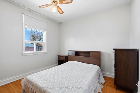 Photo 14 at 54 Culnan Avenue, City Centre West, Toronto