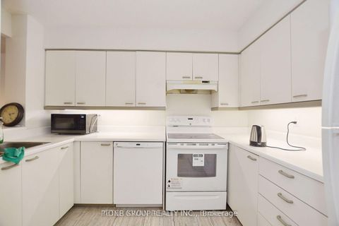 Photo 4 at 1005 - 100 Upper Madison Avenue, Westgate, Toronto