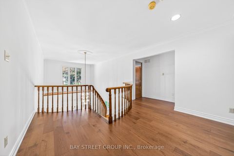 Photo 20 at 11 Riderwood Drive, Windfields, Toronto