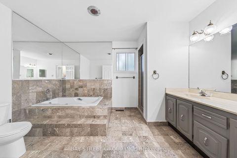 Photo 23 at 11 Riderwood Drive, Windfields, Toronto