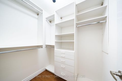 Photo 26 at 11 Riderwood Drive, Windfields, Toronto