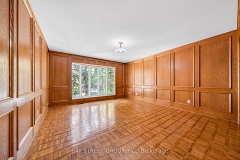 Photo 28 at 11 Riderwood Drive, Windfields, Toronto