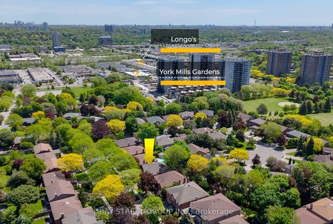 Photo 49 at 11 Riderwood Drive, Windfields, Toronto