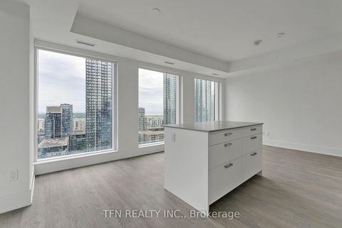 Photo 12 at 1412 - 470 Front Street W, Waterfront Communities C1, Toronto