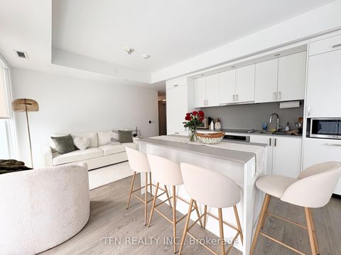 Photo 13 at 1412 - 470 Front Street W, Waterfront Communities C1, Toronto