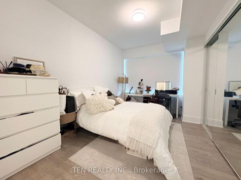 Photo 18 at 1412 - 470 Front Street W, Waterfront Communities C1, Toronto