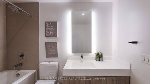Photo 20 at 3909 - 1 Yorkville Avenue, Annex, Toronto