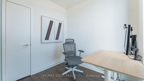 Photo 24 at 3909 - 1 Yorkville Avenue, Annex, Toronto