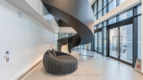 Photo 38 at 3909 - 1 Yorkville Avenue, Annex, Toronto