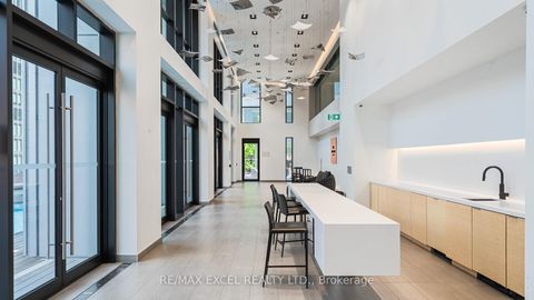 Photo 39 at 3909 - 1 Yorkville Avenue, Annex, Toronto