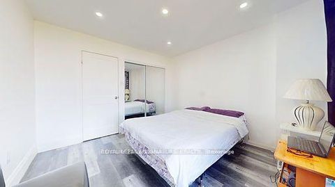 Photo 5 at 806 - 4673 Jane Street, Black Creek, Toronto