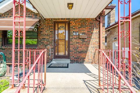 Photo 4 at 63 Chamberlain Avenue, Belgravia, Toronto