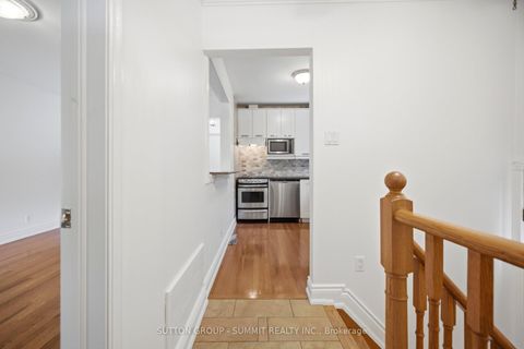 Photo 7 at 63 Chamberlain Avenue, Belgravia, Toronto