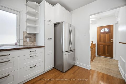 Photo 9 at 63 Chamberlain Avenue, Belgravia, Toronto