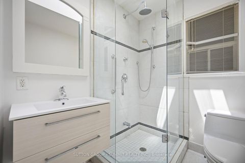 Photo 24 at 63 Chamberlain Avenue, Belgravia, Toronto